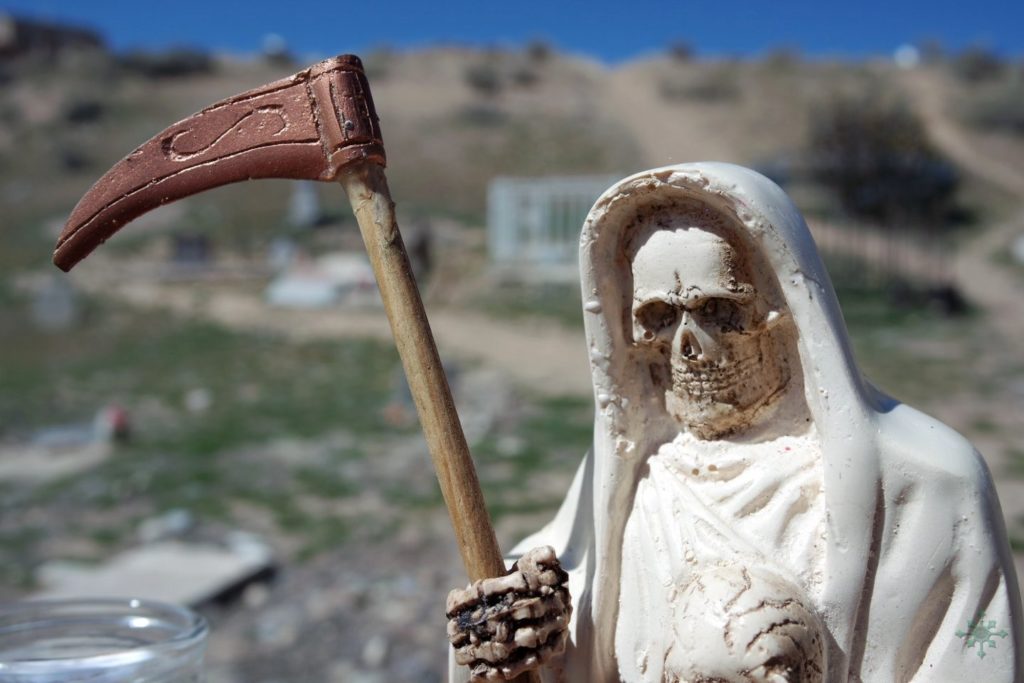 santa muerte blanca