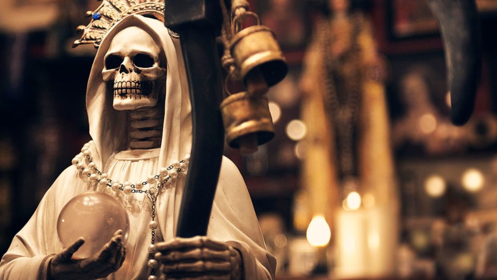 santa muerte blanca