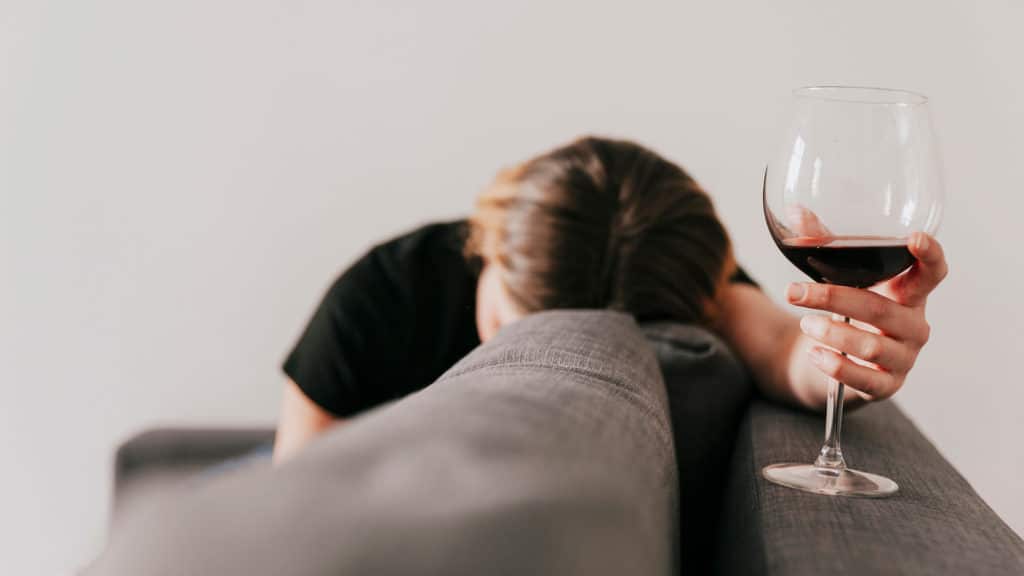 Como orar por mí esposo para que deje los juegos de azar y el licor