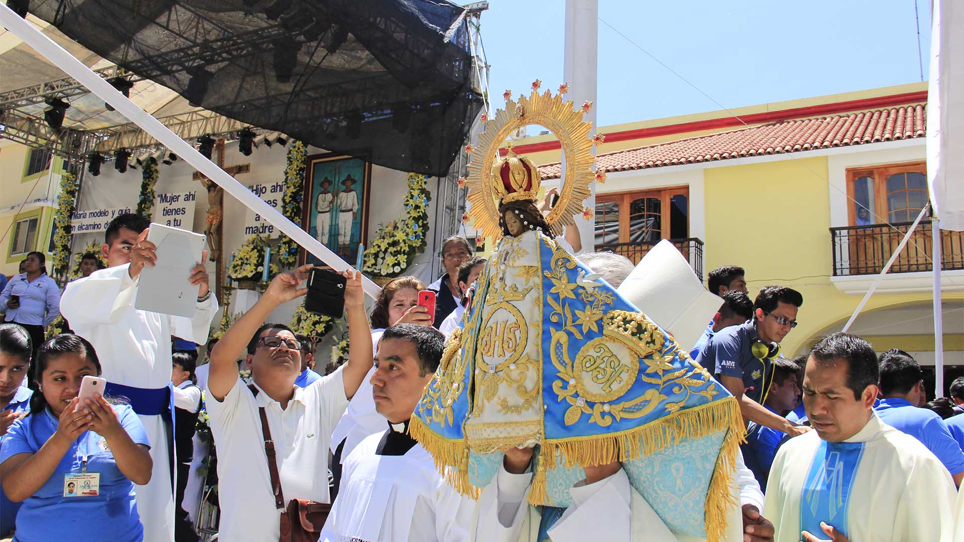 Aprende a realizar la NOVENA O ROSARIO A LA VIRGEN DE JUQUILA