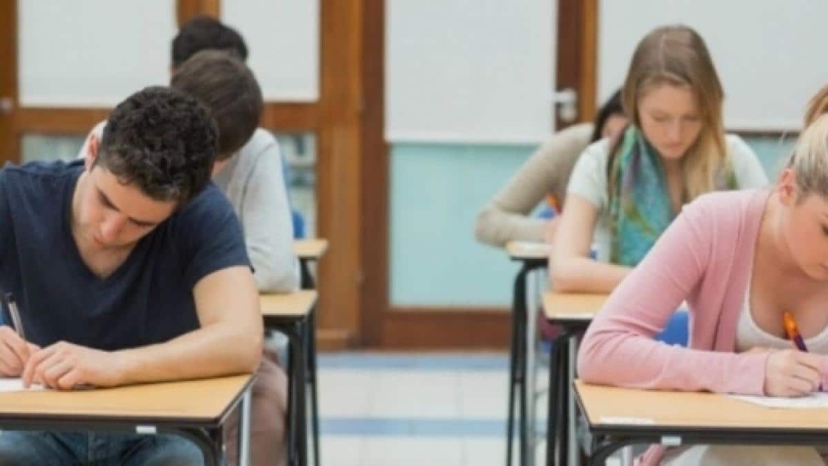 SENCILLA ORACIÓN PARA PASAR UN EXAMEN CON A SENCILLA ORACIÓN PARA PASAR UN EXAMEN CON A