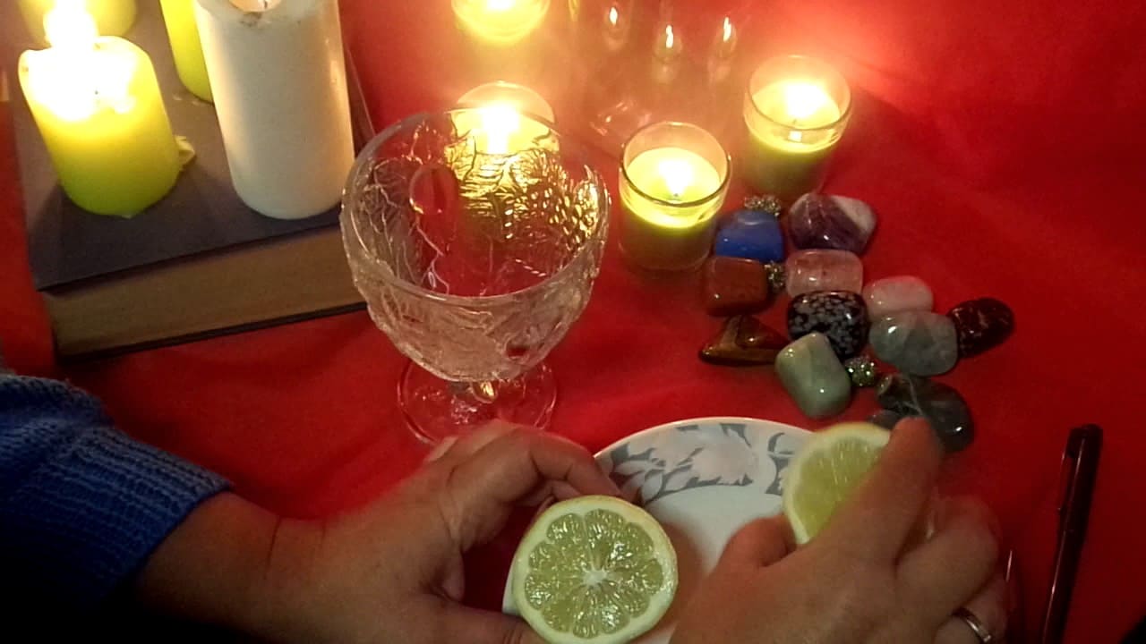 Oración Ánima Sola para destruir persona